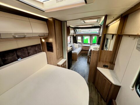 Coachman Acadia 575  27