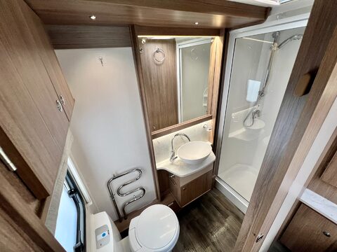 Coachman Acadia 575  29
