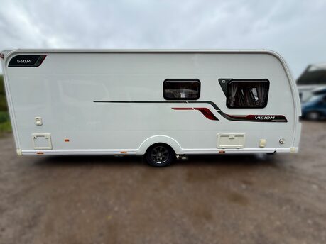 Coachman Vision 560 4