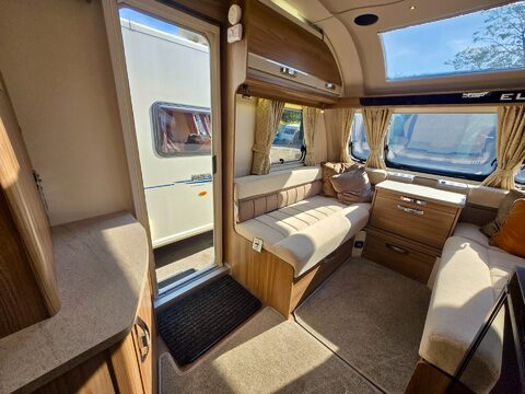 Swift Challenger 580 Elite  12