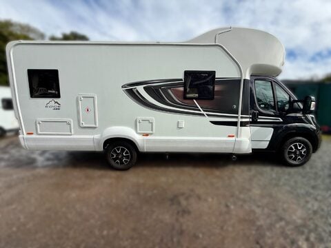 Swift Edge 486 Black Edition 4