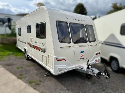 Bailey Unicorn Cabrera  1