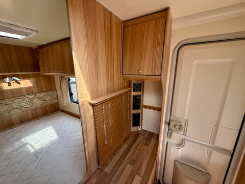 Bailey Orion 430-4 19