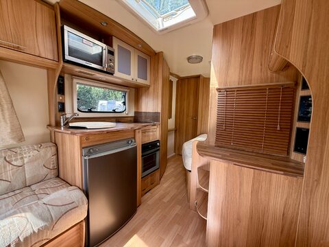 Bailey Orion 430-4 16