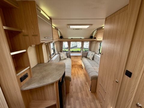 Coachman Vision 380/2 11