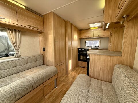 Coachman Vision 380/2 17