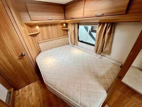 Lunar Clubman SE 19