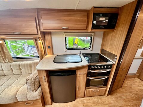 Lunar Clubman SE 17