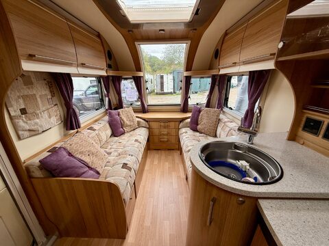 Bailey Unicorn Cadiz  11