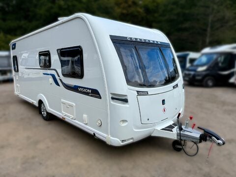 Coachman Vision 560 4