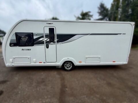 Swift Accord 580 10