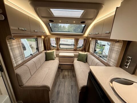 Swift Challenger 560 SE  13