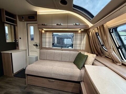 Swift Challenger 560 SE  14