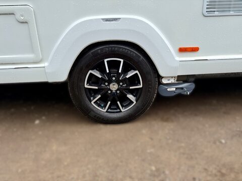 Swift Challenger 560 SE  6