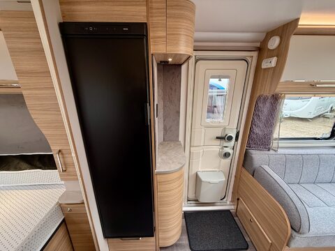 Bailey Unicorn Vigo 23