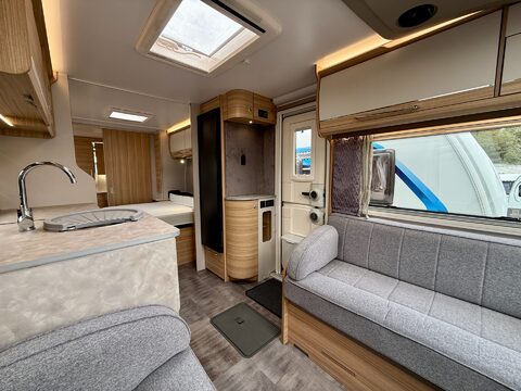 Bailey Unicorn Vigo 17