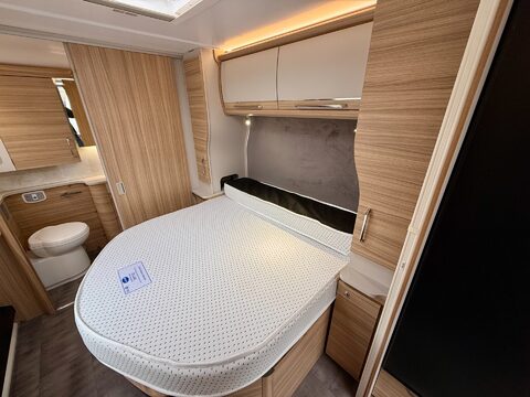 Bailey Unicorn Vigo 24