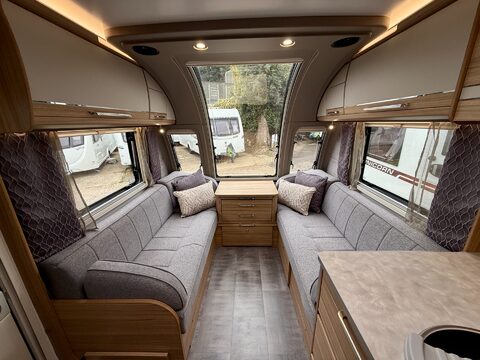 Bailey Unicorn Vigo 14