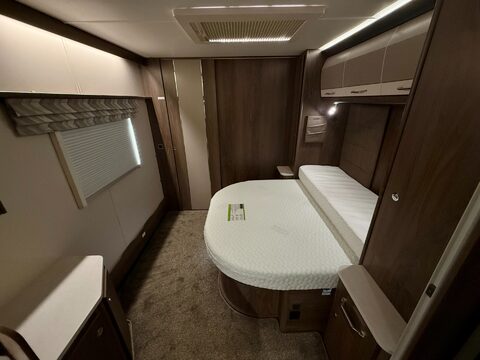 Coachman Laser Xcel 875 34