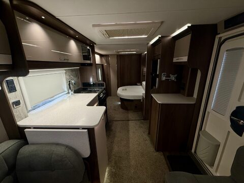 Coachman Laser Xcel 875 32