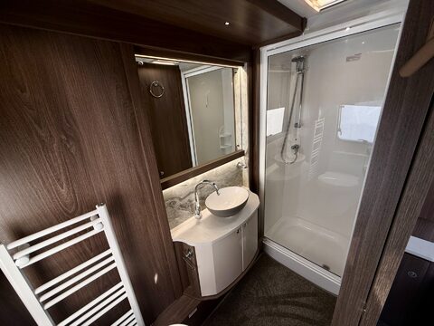 Coachman Laser Xcel 875 26