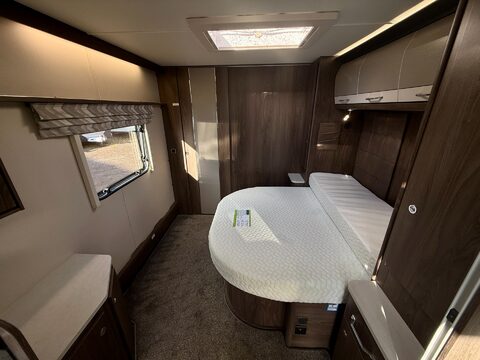 Coachman Laser Xcel 875 22