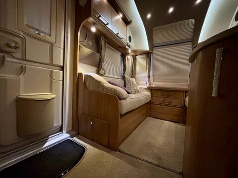 Bailey Unicorn Vigo 27