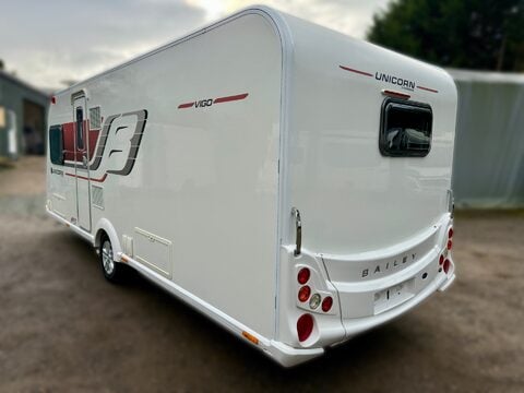 Bailey Unicorn Vigo 9