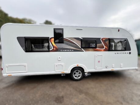 Bailey Unicorn Cabrera  4