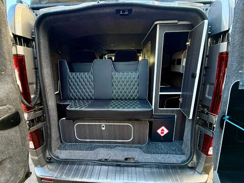 Vauxhall Vivaro Lusso Camper 19