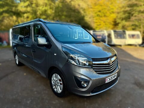 Vauxhall Vivaro Lusso Camper 3