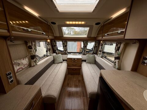 Swift Challenger 480 AL 14