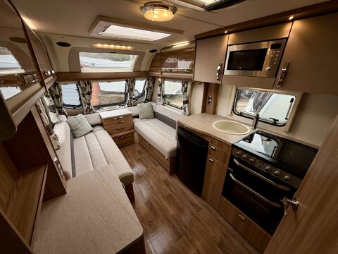 Swift Challenger 480 AL 13