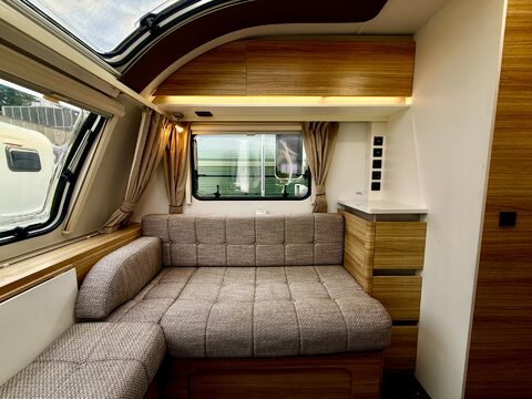 Adria Altea 542 DK Severn  16