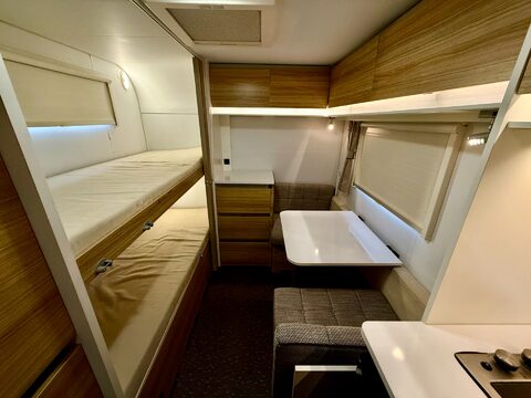 Adria Altea 542 DK Severn  30