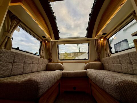 Adria Altea 542 DK Severn  13