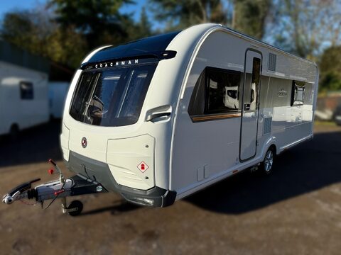 Coachman Lusso 1  1