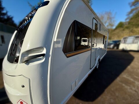 Coachman Lusso 1  14