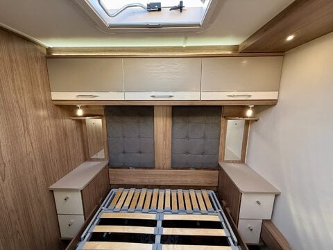 Coachman Laser 650 23