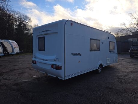 Coachman Pastiche 520/4 4