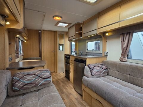 Coachman Pastiche 520/4 12