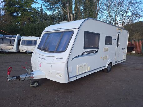 Coachman Pastiche 520/4