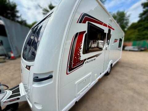 Coachman Pastiche 545 13