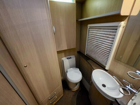 Sterling Eccles 90 Moonstone 28