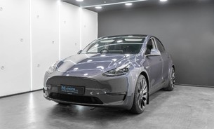 Tesla Model Y Performance, ONLY 340 Miles, save over £10,000! Full Self Driving, Tow Bar 6