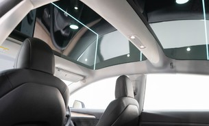 Tesla Model 3 Performance, Black Interior, Panoramic Roof, Heated Seats, Track Mode 9