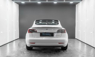 Tesla Model 3 Performance, Black Interior, Panoramic Roof, Heated Seats, Track Mode 6