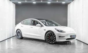 Tesla Model 3 Performance, Black Interior, Panoramic Roof, Heated Seats, Track Mode 1