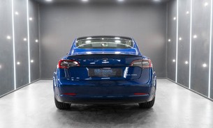 Tesla Model 3 Performance Black Interior Panoramic Roof Heated Seats and Steering Wheel 7