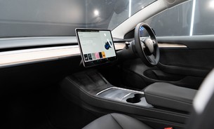 Tesla Model 3 Performance Black Interior Panoramic Roof Heated Seats and Steering Wheel 9